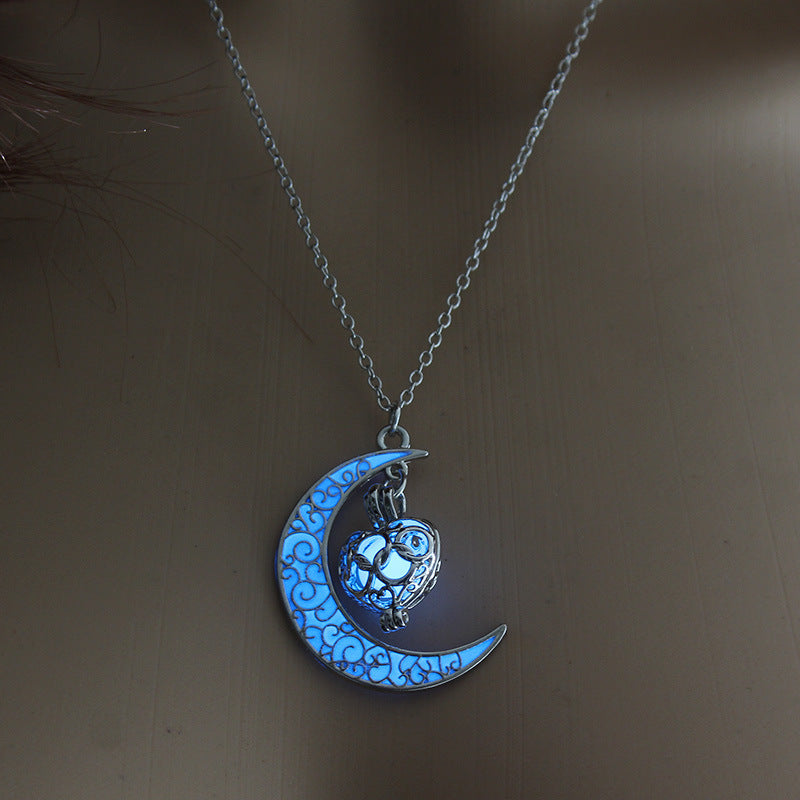 Luminous Glow Pendant Necklace – Silver Plated