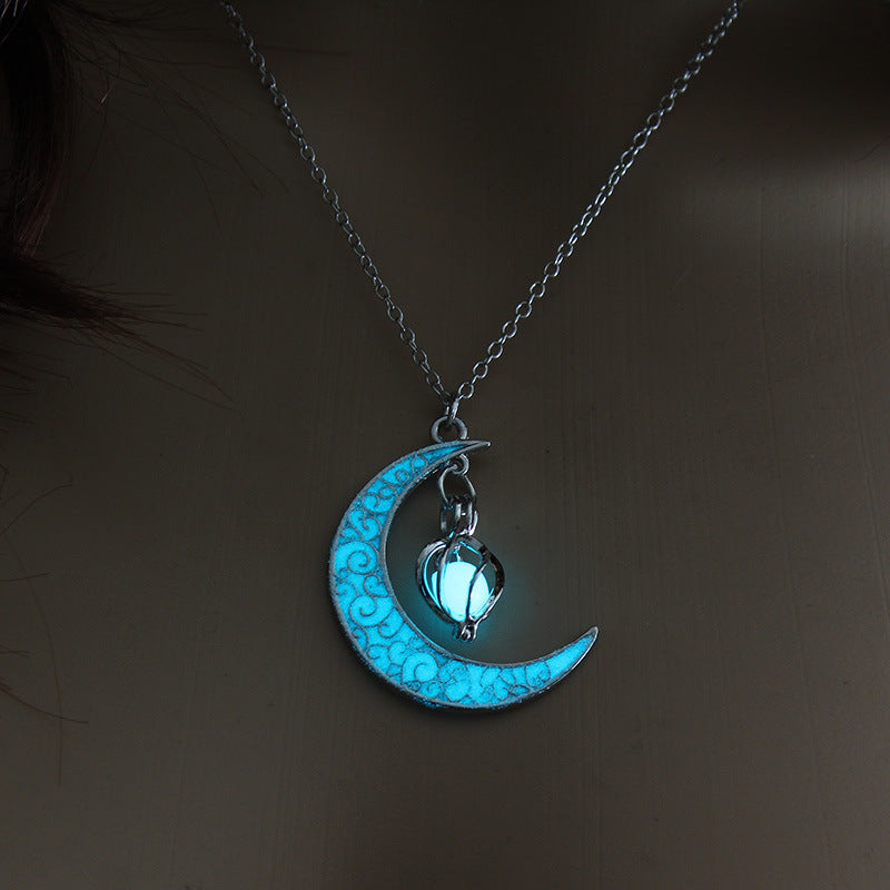 Luminous Glow Pendant Necklace – Silver Plated